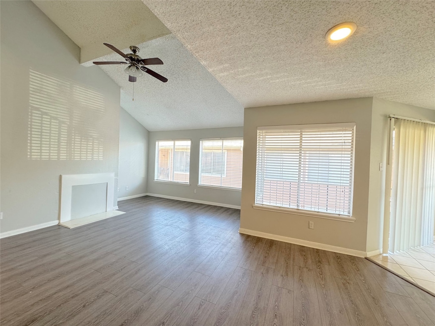 12200 Overbrook Ln unit 38D, Houston, TX 77077 - photo 1