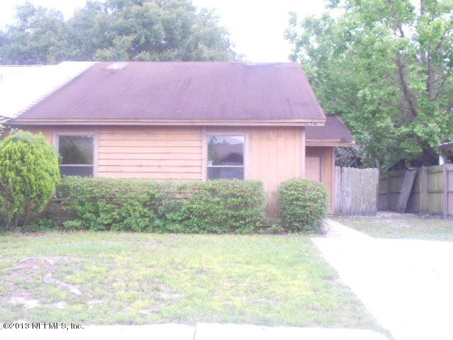 8942 Ivey Rd, Jacksonville, FL 32216 - photo 1