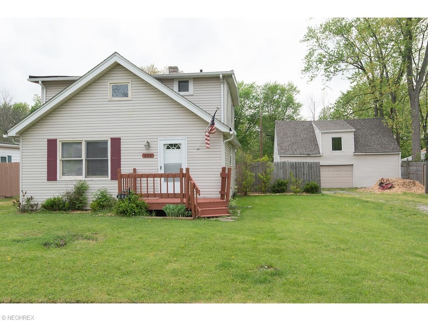 686 Alameda Ave, Sheffield Lake, OH 44054 - photo 1