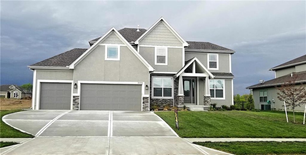 20306 W 80th St, Shawnee, KS 66218 - photo 1