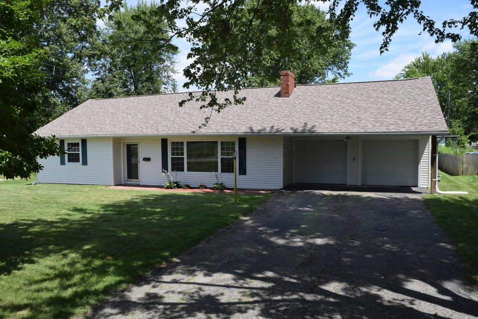 424 Grove St, Marysville, OH 43040 - photo 1