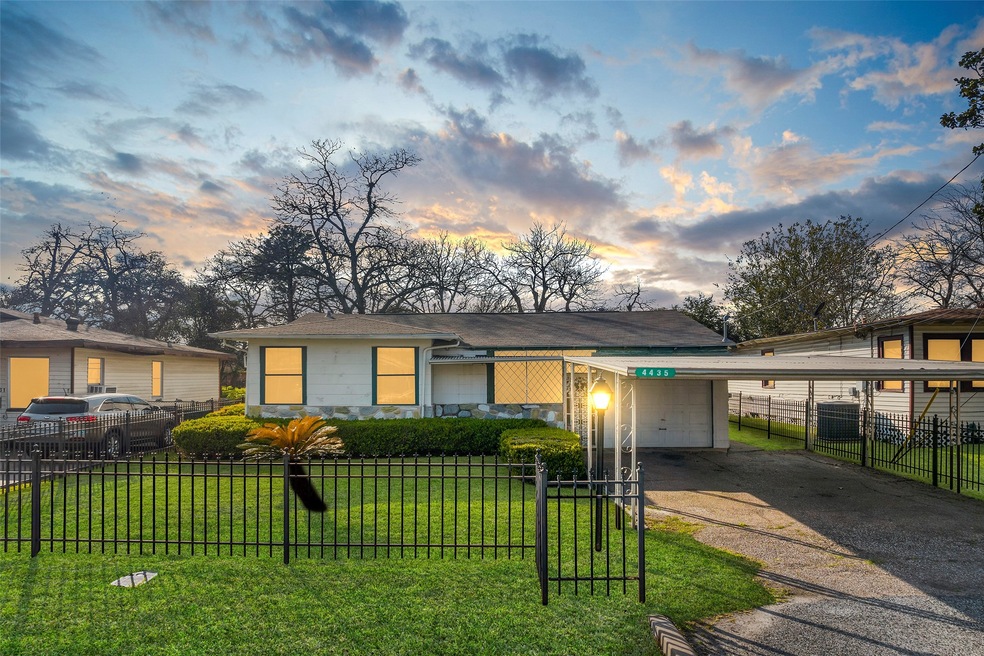 4435 Castor St, Houston, TX 77022 - photo 1