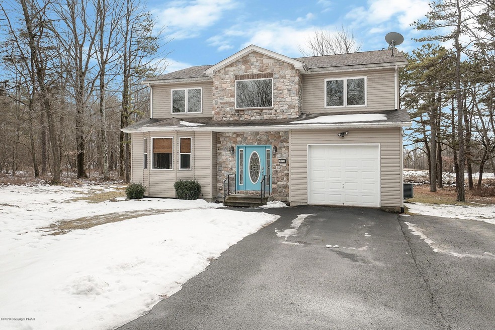 3223 Willow Grove Rd, Pocono Summit, PA 18346 - photo 1