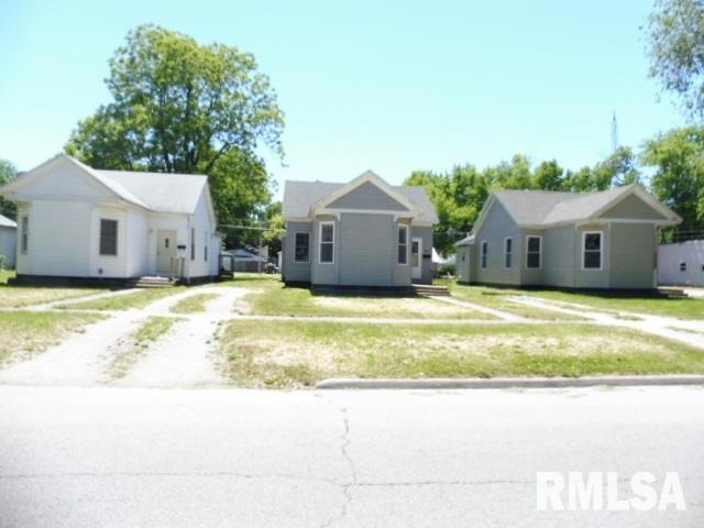 1207 Broadway St unit 1209 and 1211 Broadw, Lincoln, IL 62656 - photo 1