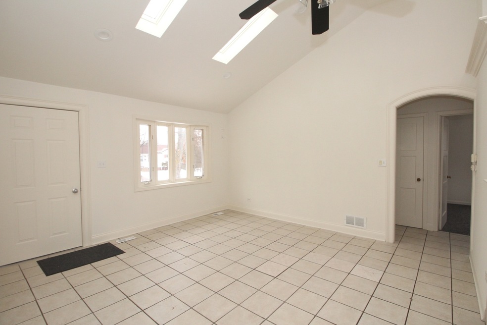 2531 Sequoit Rd, Waukegan, IL 60087 - photo 1