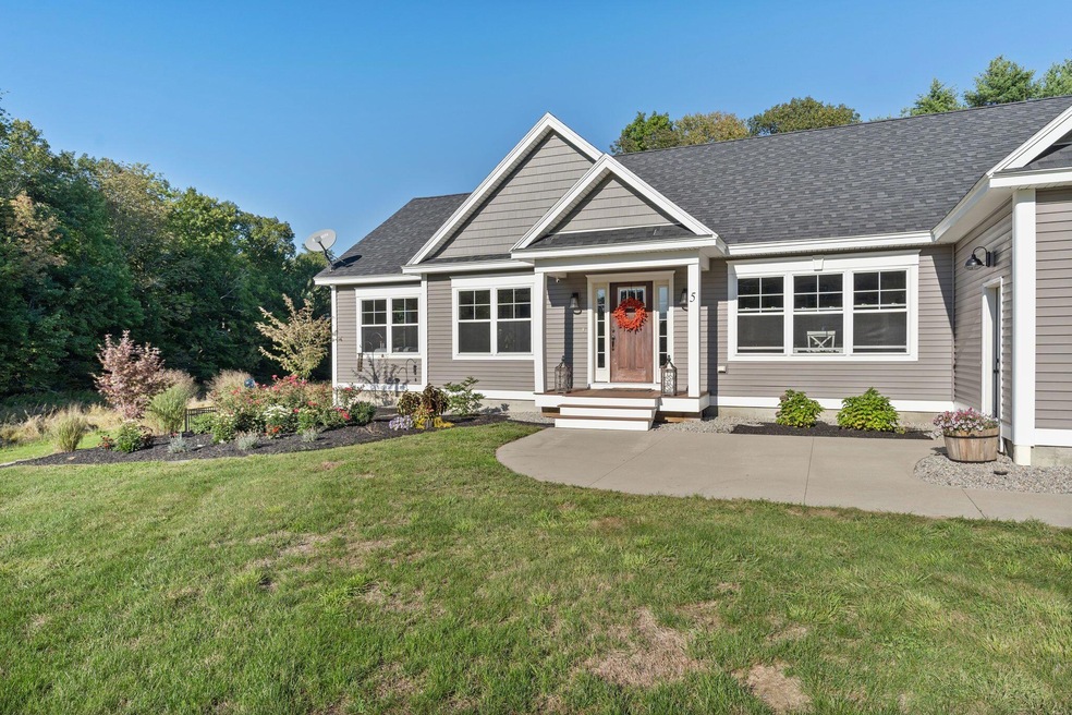 5 Hidden Greens Dr, Saco, ME 04072 - photo 1