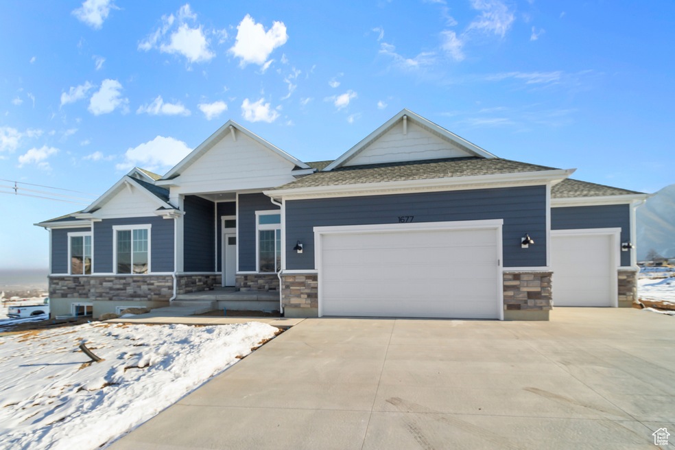 CRAFTSMAN ELEVATION!  (PICTURE OF PREVIOUS BUILT HOME-OPTIONS, COLORS AND MATERIALS MAY VARY)