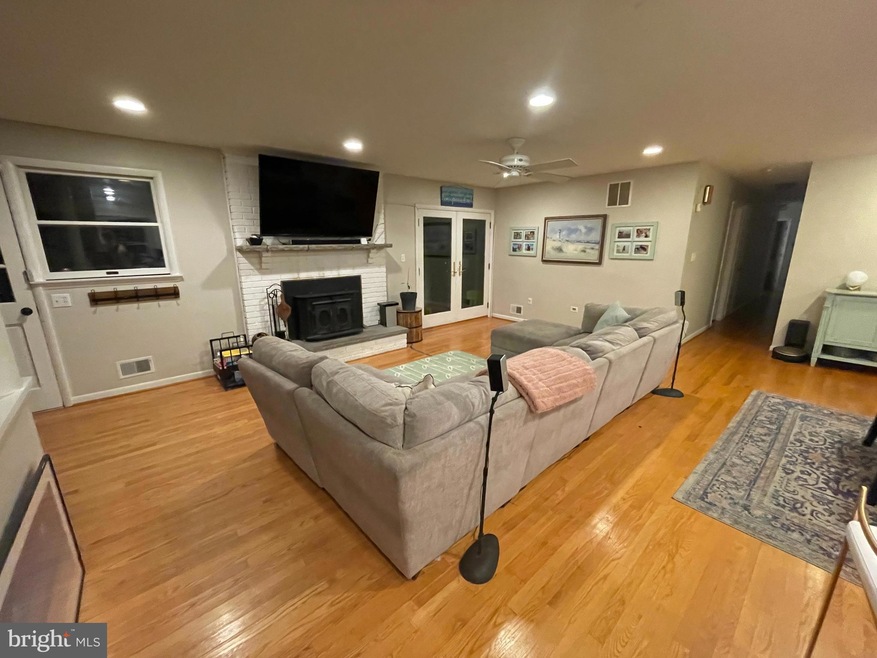 8204 Reservoir Rd, Fulton, MD 20759 - photo 1