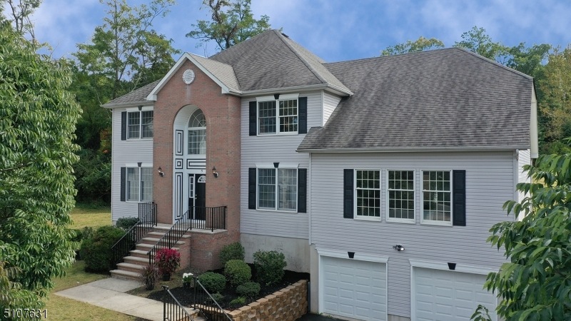 5 Januson Ct, West Orange, NJ 07052 - photo 1