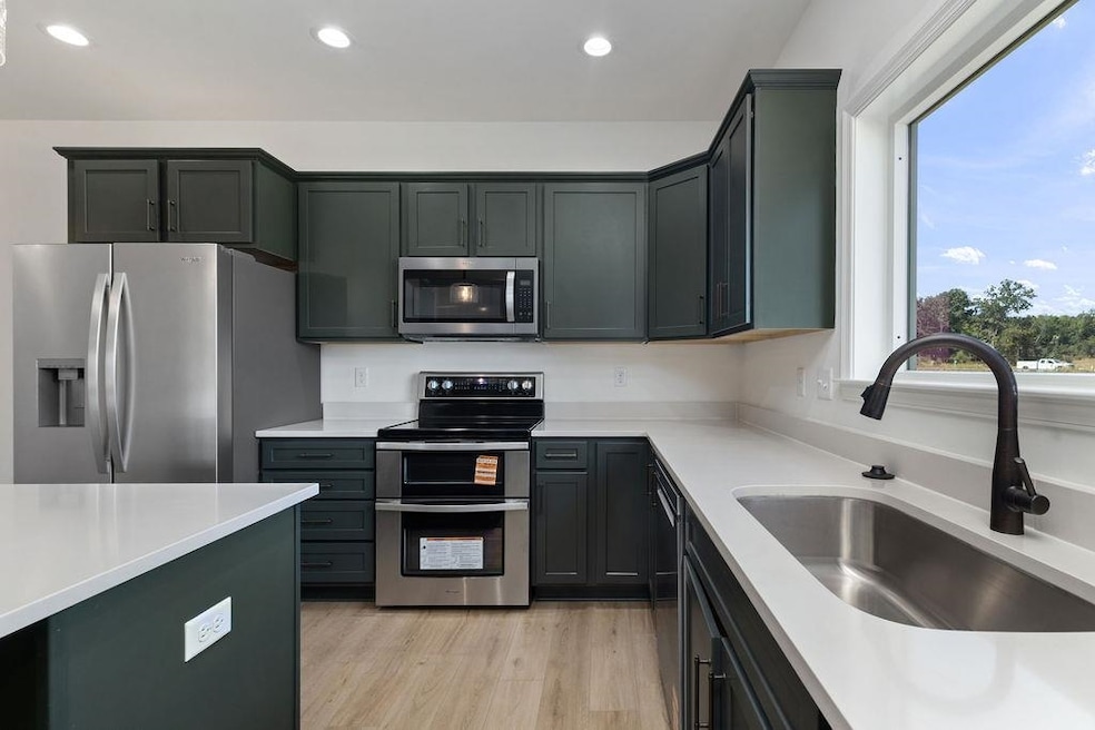 201 Langley Dr, Waynesboro, VA 22980 - photo 1