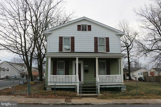 208 Summer St, Hagerstown, MD 21740 - photo 1