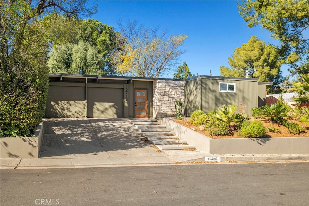 Sold $1,550,000 • Co-Listing Agent