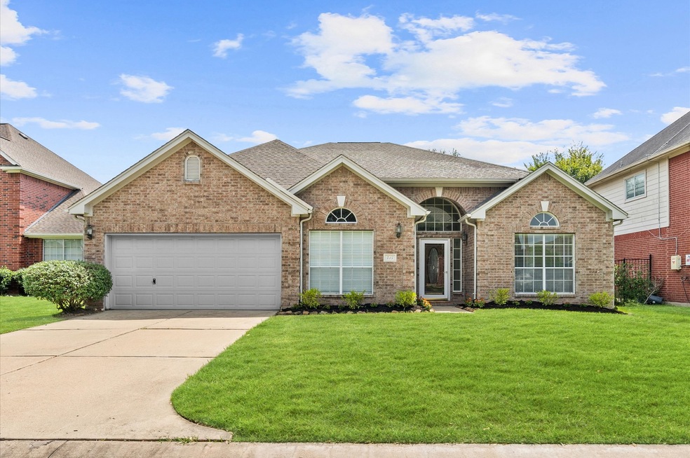 415 StarLeaf Ln.