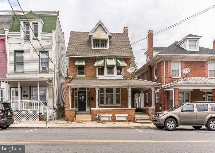 217 W High St, Womelsdorf, PA 19567 - photo 1