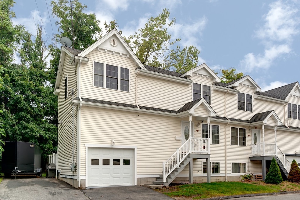 28 Enid St, Worcester, MA 01604 - photo 1