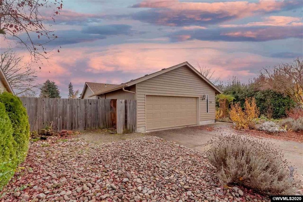 1016 Summer Breeze Dr N, Keizer, OR 97303 - photo 1