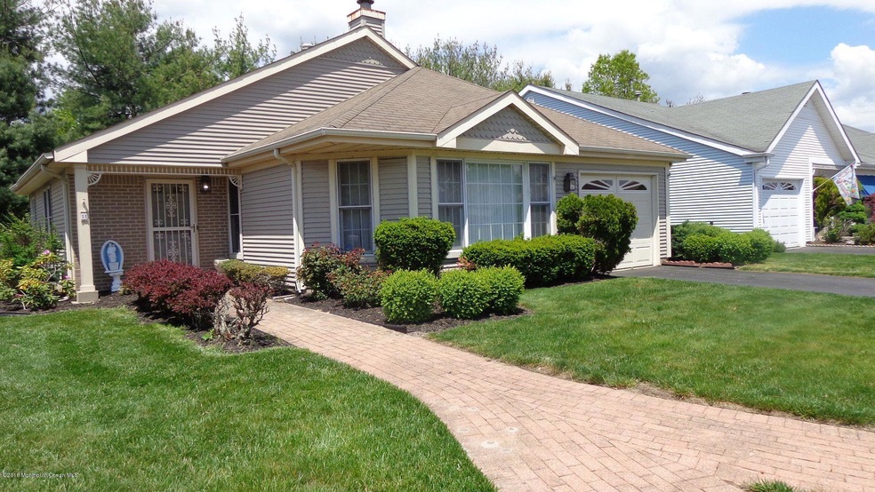 11 devin lane front