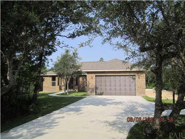 Your new home tucked away in a sea grove forested area!!