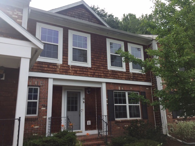 69 Joy Dr unit G5, South Burlington, VT 05403 - photo 1