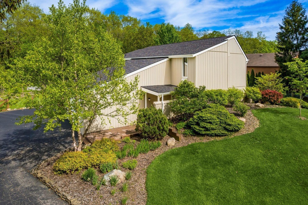 8989 Concord Rd, Powell, OH 43065 - photo 1