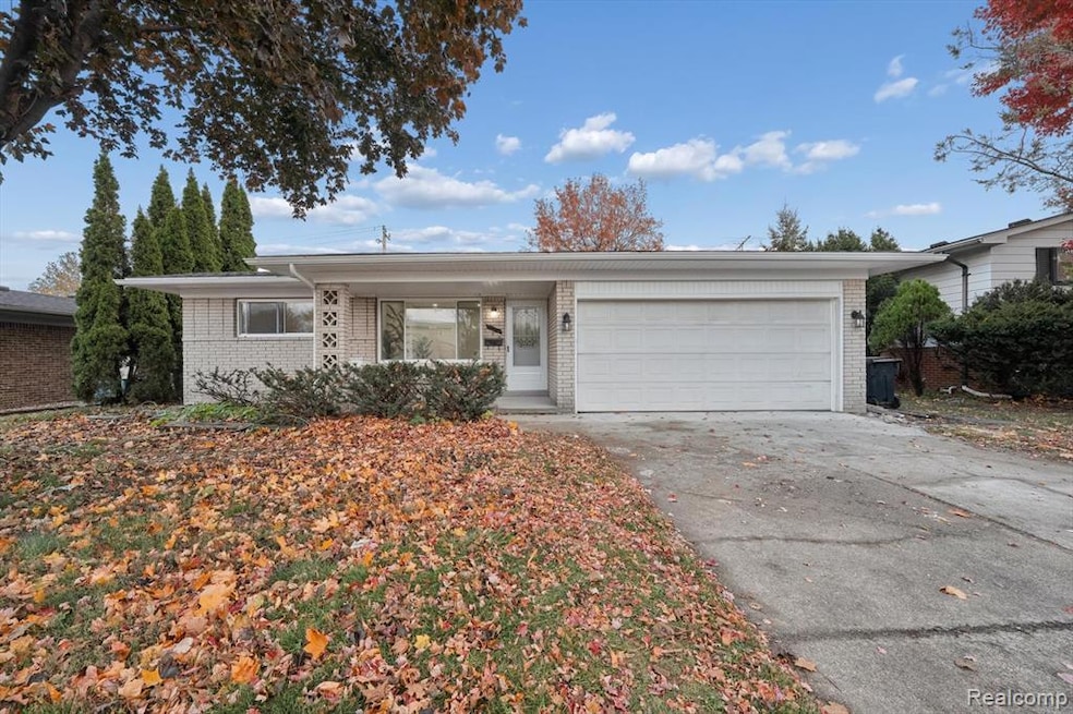 Under Contract $330,000