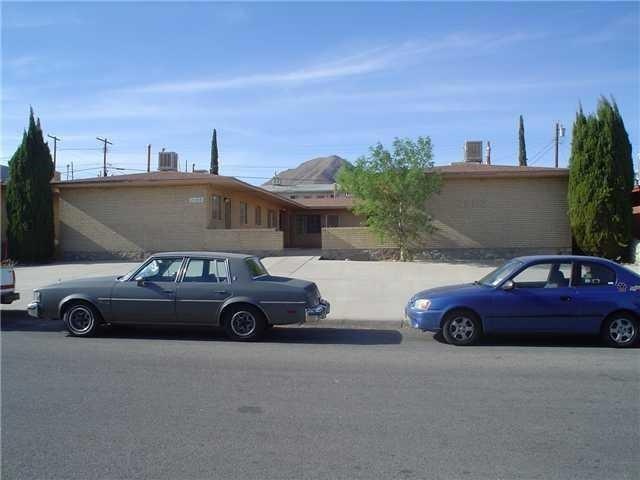 2605 Morehead Ave, El Paso, TX 79930 - photo 1