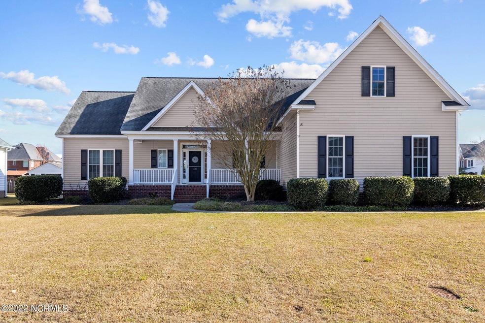 582 Cedar Ridge Dr, Winterville, NC 28590 - photo 1
