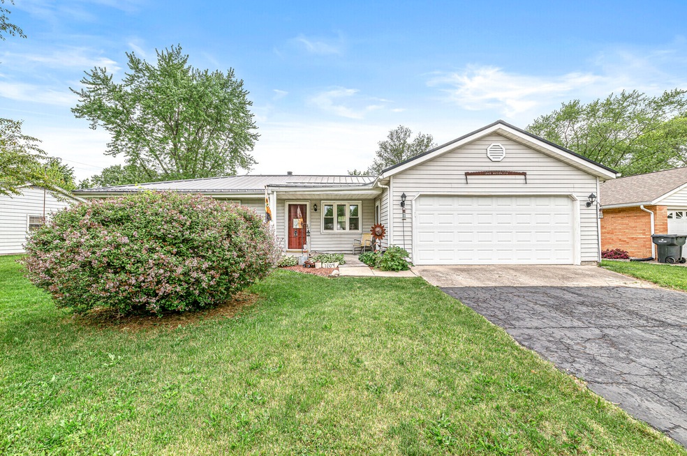 1209 Woodward St, Lapel, IN 46051 - photo 1