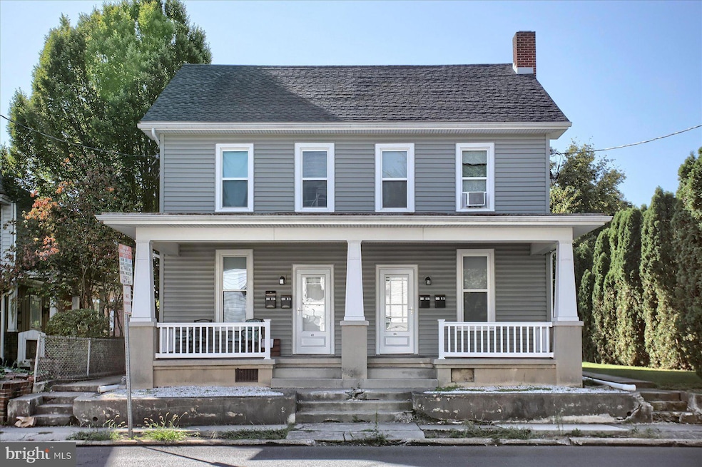 424 W Main St unit 1ST FLOOR, Palmyra, PA 17078 - photo 1