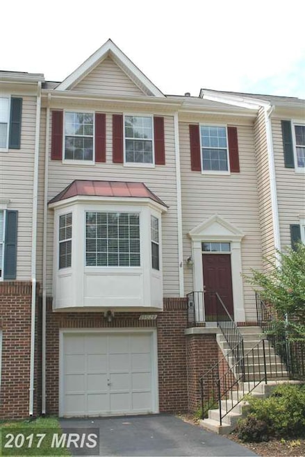 13028 Limestone Ct, Clifton, VA 20124 - photo 1