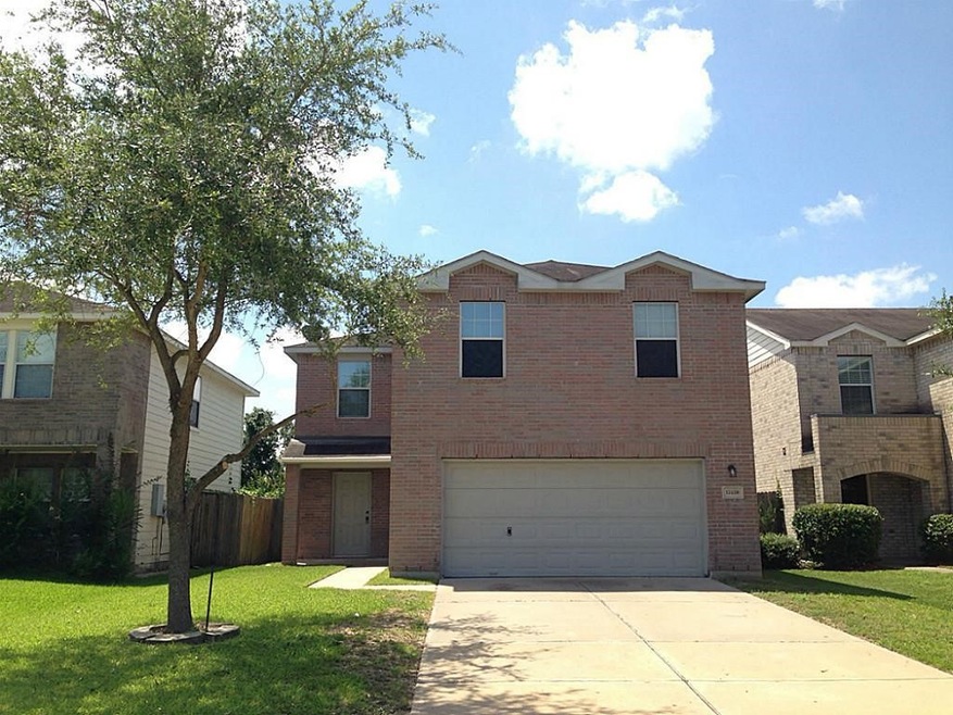 12438 Grossmount Dr, Houston, TX 77066 - photo 1