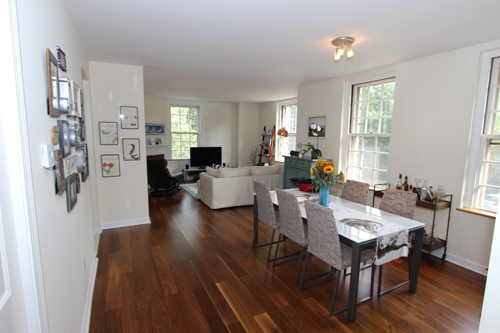 65 Glen Rd unit H10, Brookline, MA 02445 - photo 1