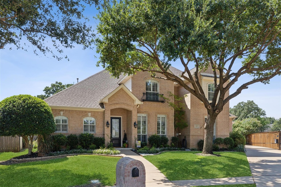 8209 Edgemont Ct, North Richland Hills, TX 76182 - photo 1