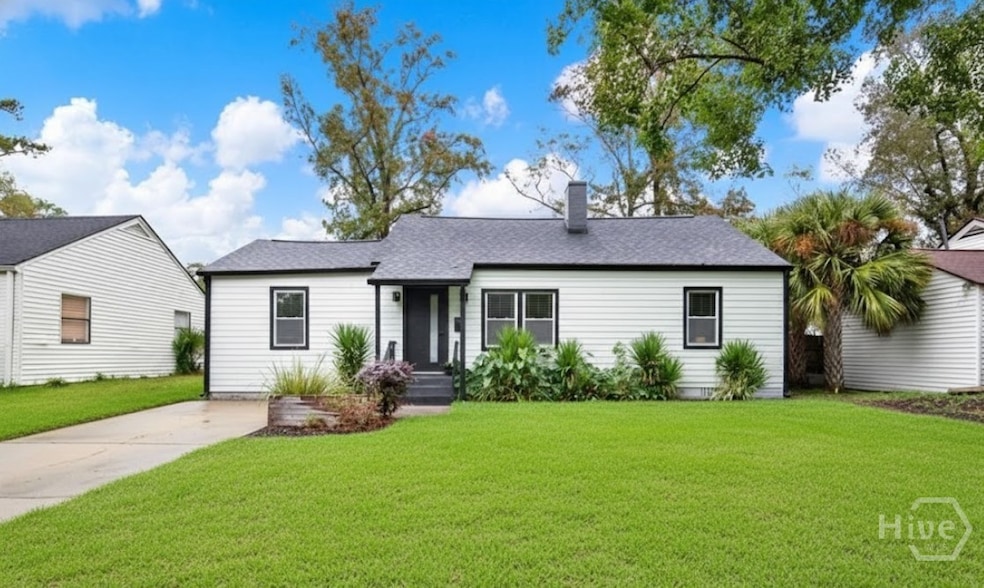 406 E 57th St, Savannah, GA 31405 - photo 1