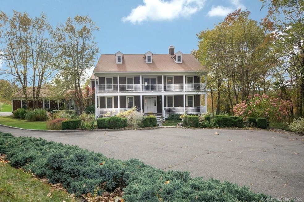 Distinctive Colonial at the end of a cul-de-sac