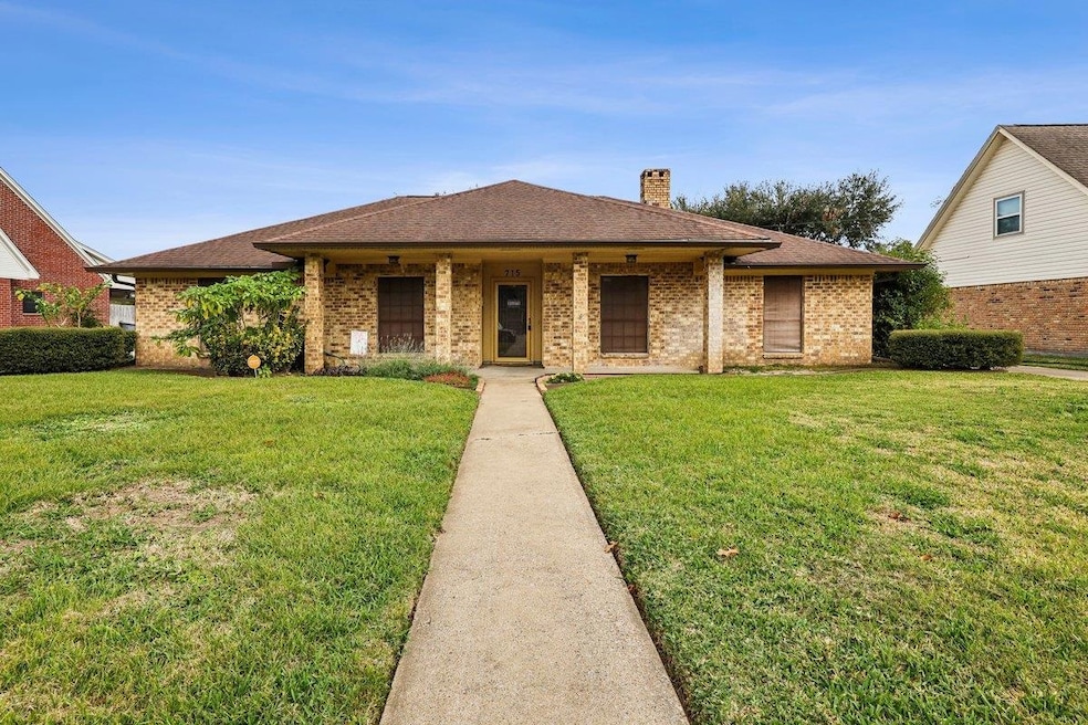 715 S 5th 1 2 St, Nederland, TX 77627 - photo 1