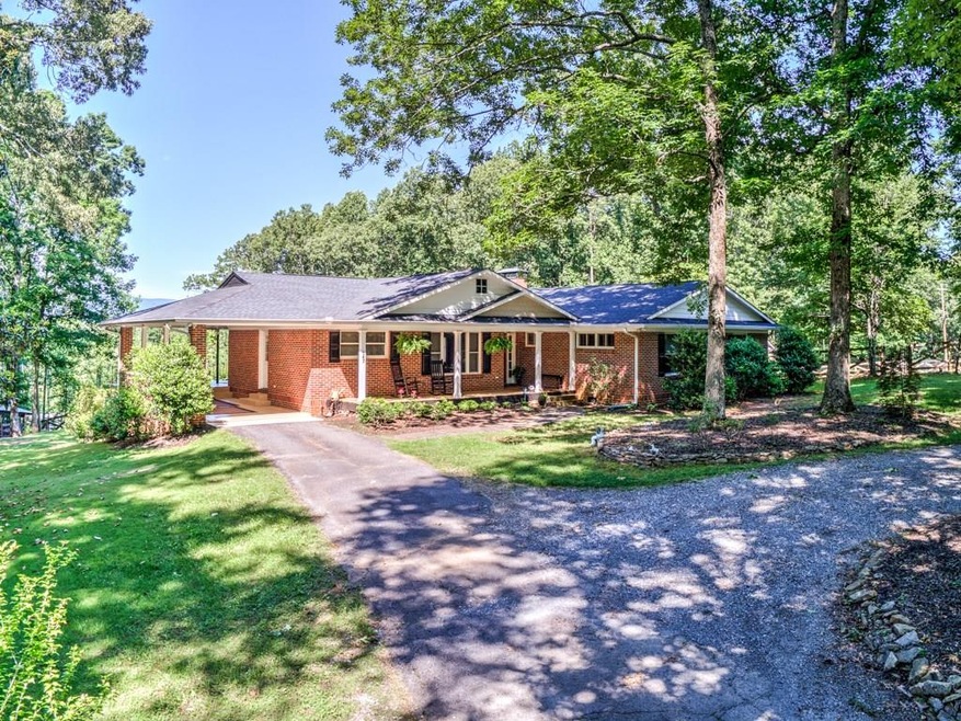front views to home from wrap driveway