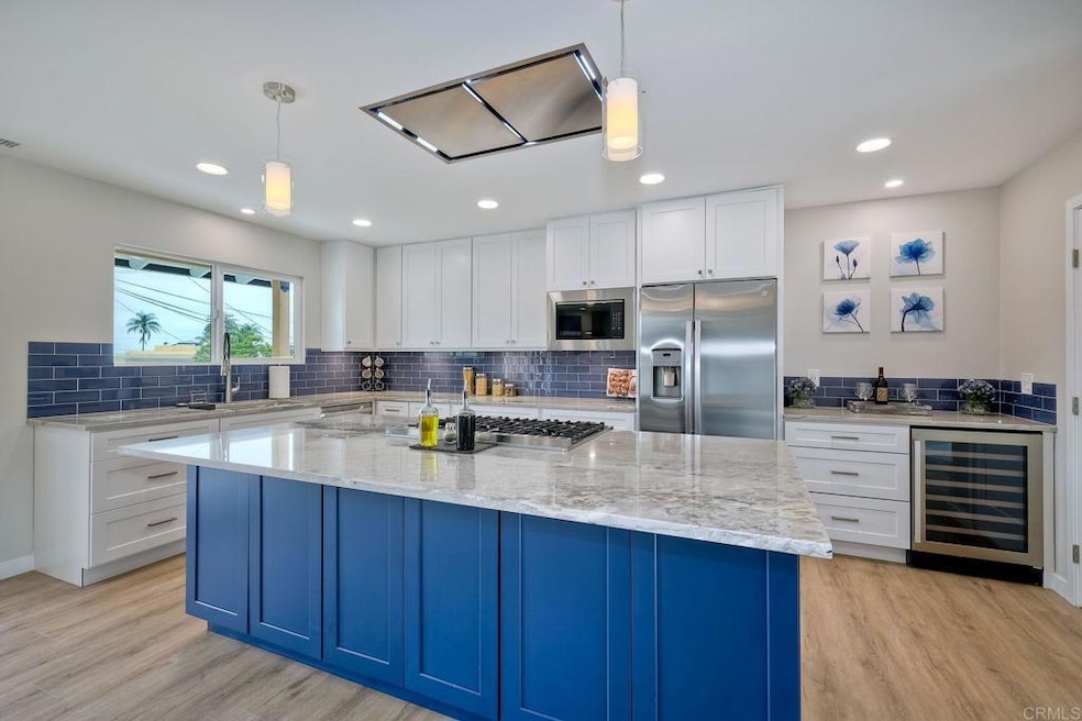 1126 Larkspur Ln, Carlsbad, CA 92008 - photo 1