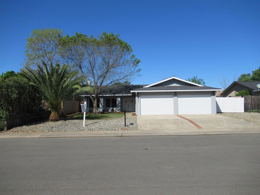 2622 Avola St, Redding, CA 96002 - photo 1