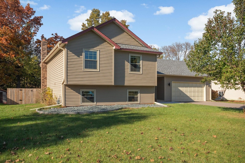 Pending $385,000 • Co-Listing Agent