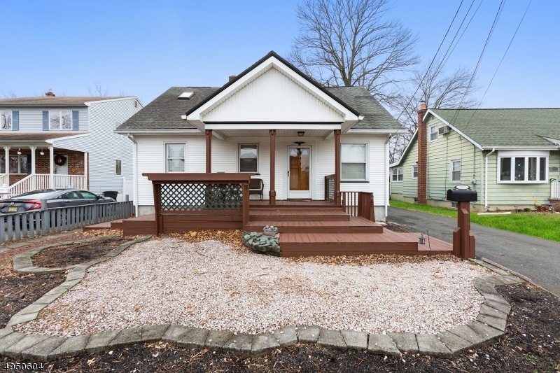 317 1st St, Middlesex, NJ 08846 - photo 1