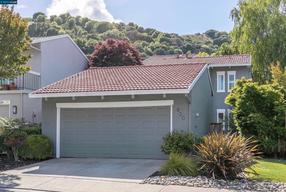 Sold $1,050,000 • Co-Listing Agent