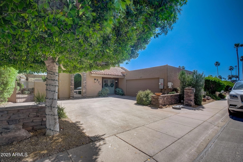 Sold $599,900 • Co-Listing Agent