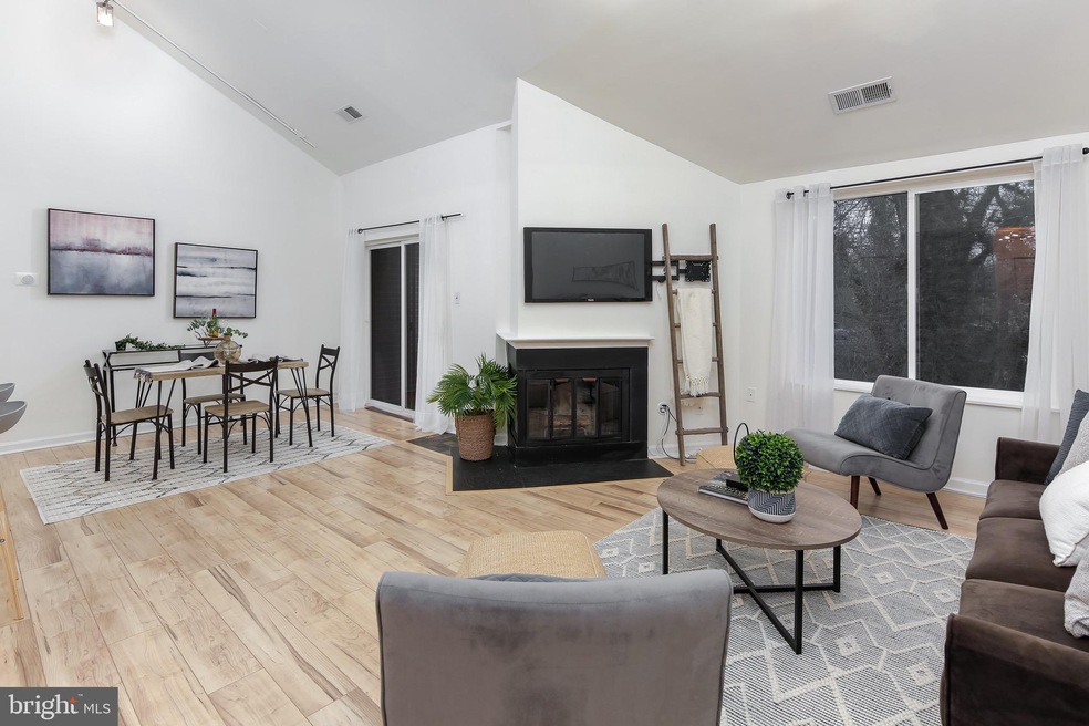 1704 Mount Washington Ct, Baltimore, MD 21209 - photo 1