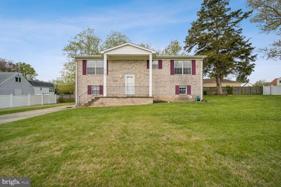 8105 Johnsam Rd, Clinton, MD 20735 - photo 1