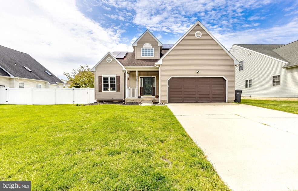 122 Juniper Ln, Swedesboro, NJ 08085 - photo 1