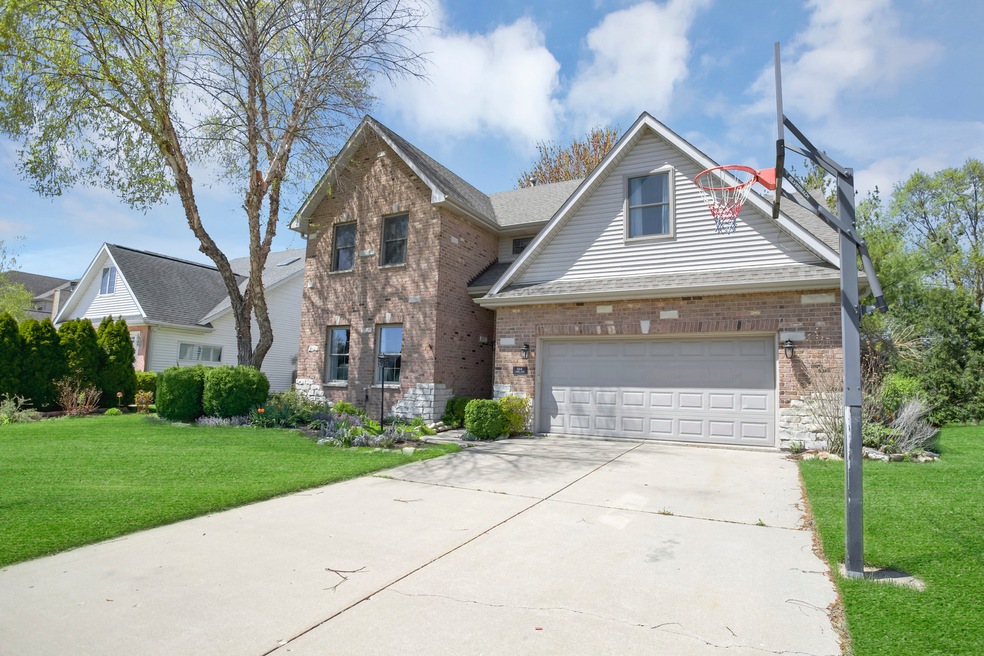 Sold $461,000 • Co-Listing Agent