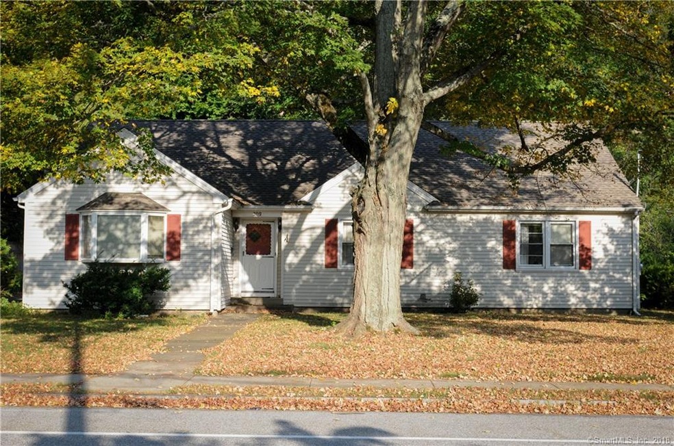 209 McKinley Avenue Extension, Norwich, CT 06360 - photo 1