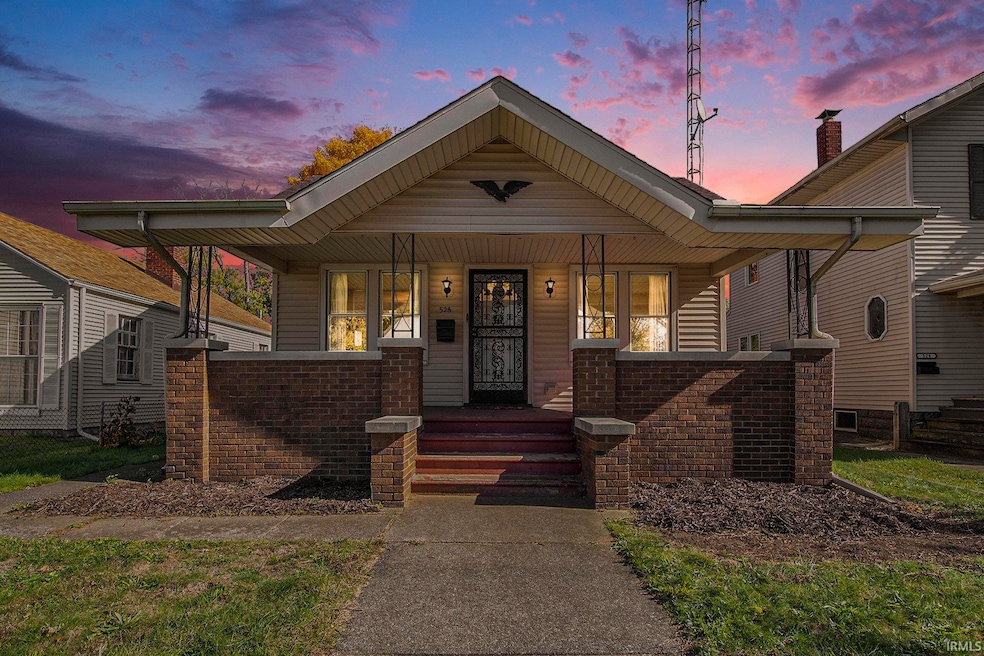 528 N Logan St, Mishawaka, IN 46545 - photo 1