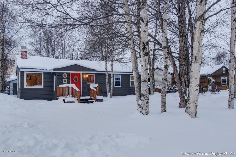 Charming South Turnagain Cottage